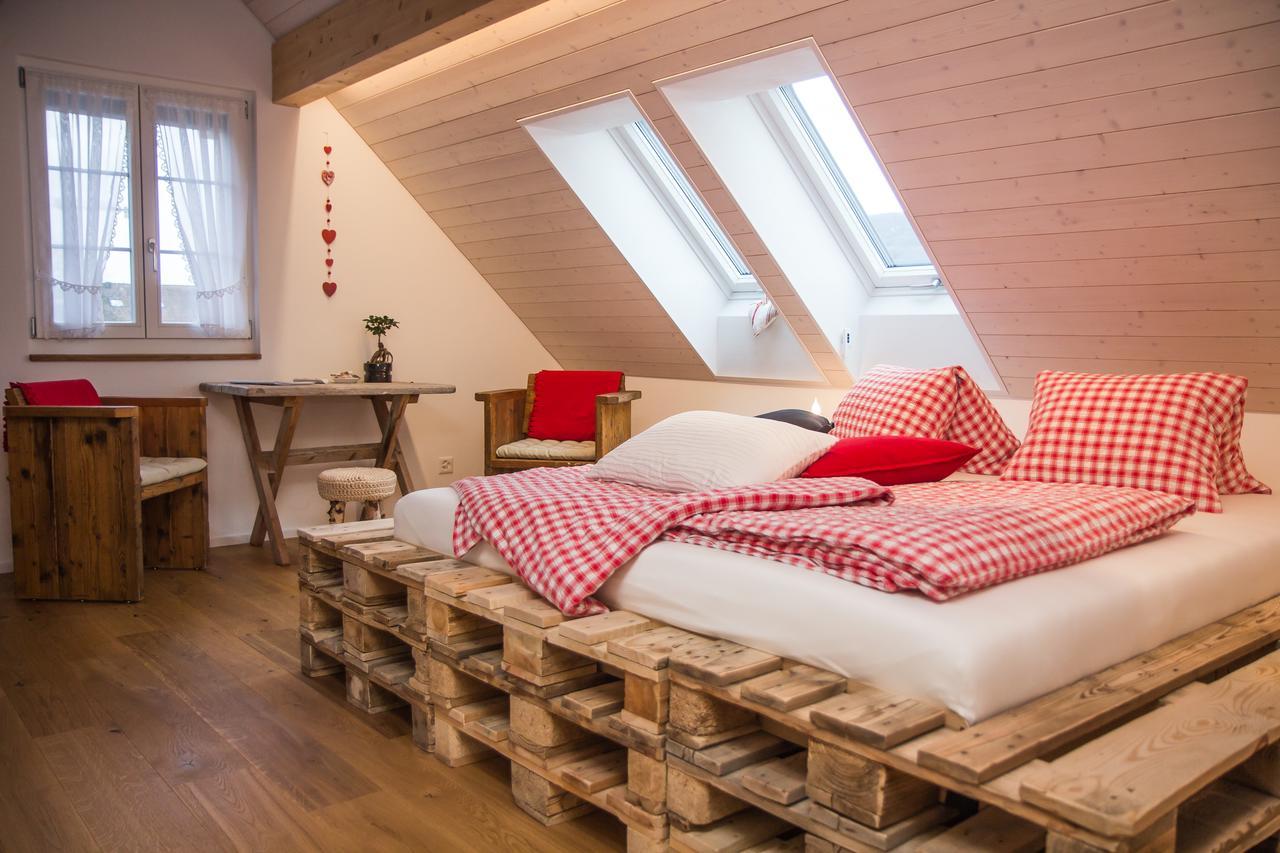 Conny'S B&B Niederweningen Экстерьер фото