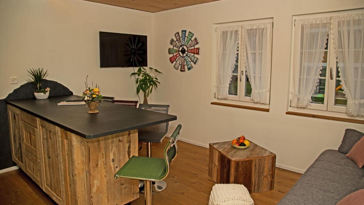 Conny'S B&B Niederweningen Экстерьер фото